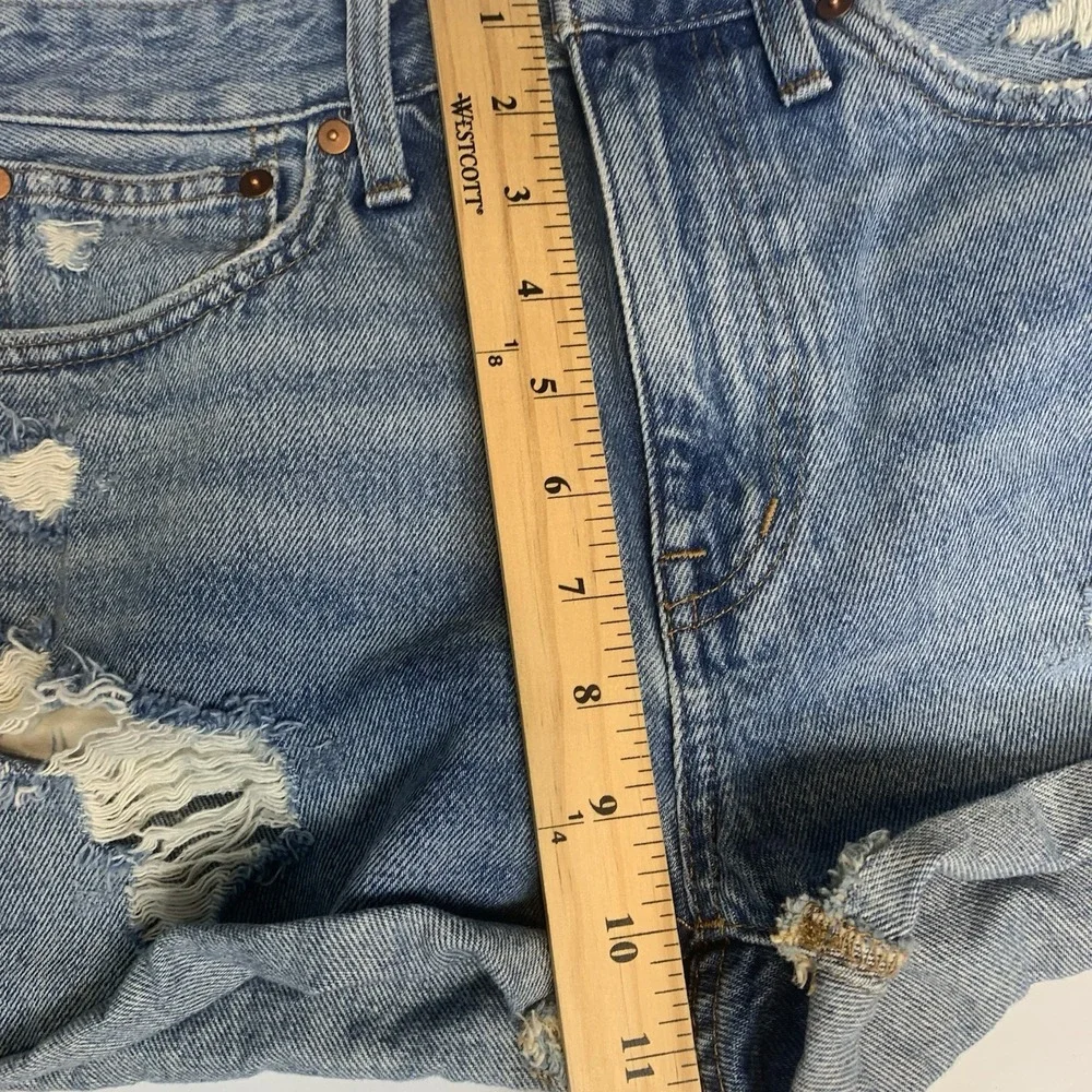 Madewell Short Womens 25‎ Relaxed Denim Distressed Blue Raw Hem Boho Cowgirl
